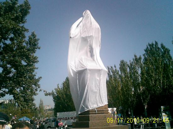 памятник графу Воронцову