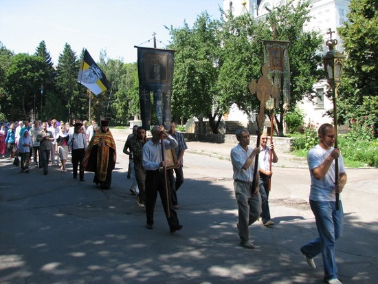 День памяти свв. Царственных Мучеников