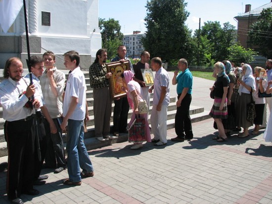 День памяти свв. Царственных Мучеников